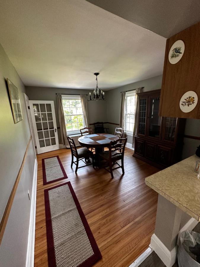 Cute Cape Cod Style Home Pittsfield Kültér fotó